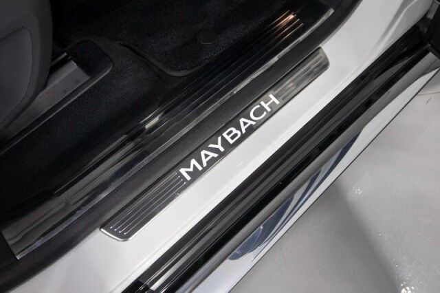 2024 Mercedes-Benz GLS 600 Maybach *7900 MILES* *4-SEAT CONFIGURATION* *REAR SEAT ENTER San Diego CA