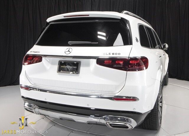 2024 Mercedes-Benz GLS 600 Maybach *7900 MILES* *4-SEAT CONFIGURATION* *REAR SEAT ENTER San Diego CA