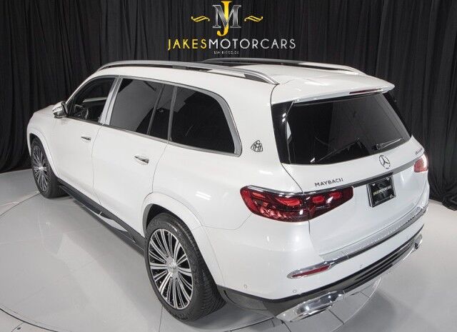 2024 Mercedes-Benz GLS 600 Maybach *7900 MILES* *4-SEAT CONFIGURATION* *REAR SEAT ENTER San Diego CA