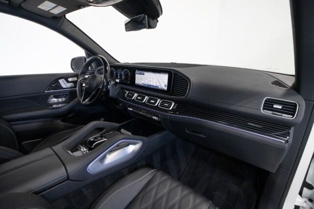 2024 Mercedes-Benz GLS 600 Maybach *REAR ENTERTAINMENT PKG* *23 INCH MAYBACH PLATE WHEELS* *1-OWNER* San Diego CA