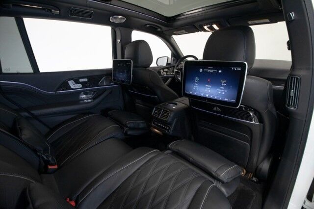 2024 Mercedes-Benz GLS 600 Maybach *REAR ENTERTAINMENT PKG* *23 INCH MAYBACH PLATE WHEELS* *1-OWNER* San Diego CA