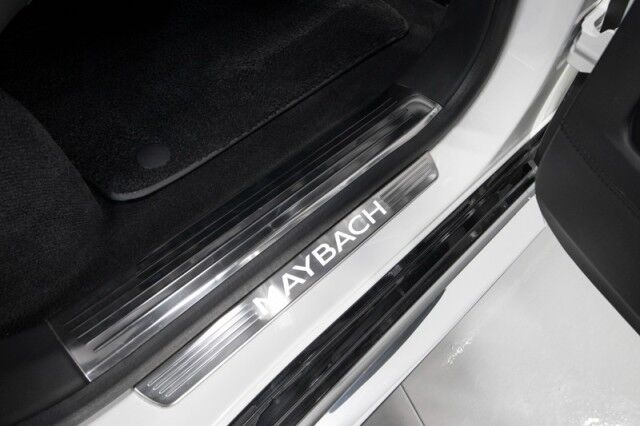 2024 Mercedes-Benz GLS 600 Maybach *REAR ENTERTAINMENT PKG* *23 INCH MAYBACH PLATE WHEELS* *1-OWNER* San Diego CA