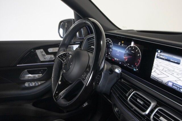 2024 Mercedes-Benz GLS 600 Maybach *REAR ENTERTAINMENT PKG* *23 INCH MAYBACH PLATE WHEELS* *1-OWNER* San Diego CA