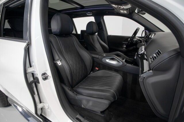 2024 Mercedes-Benz GLS 600 Maybach *REAR ENTERTAINMENT PKG* *23 INCH MAYBACH PLATE WHEELS* *1-OWNER* San Diego CA