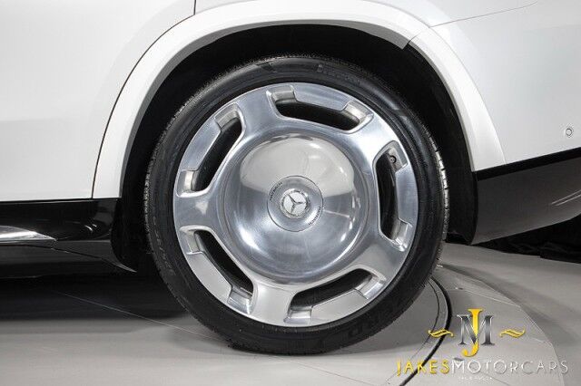 2024 Mercedes-Benz GLS 600 Maybach *REAR ENTERTAINMENT PKG* *23 INCH MAYBACH PLATE WHEELS* *1-OWNER* San Diego CA