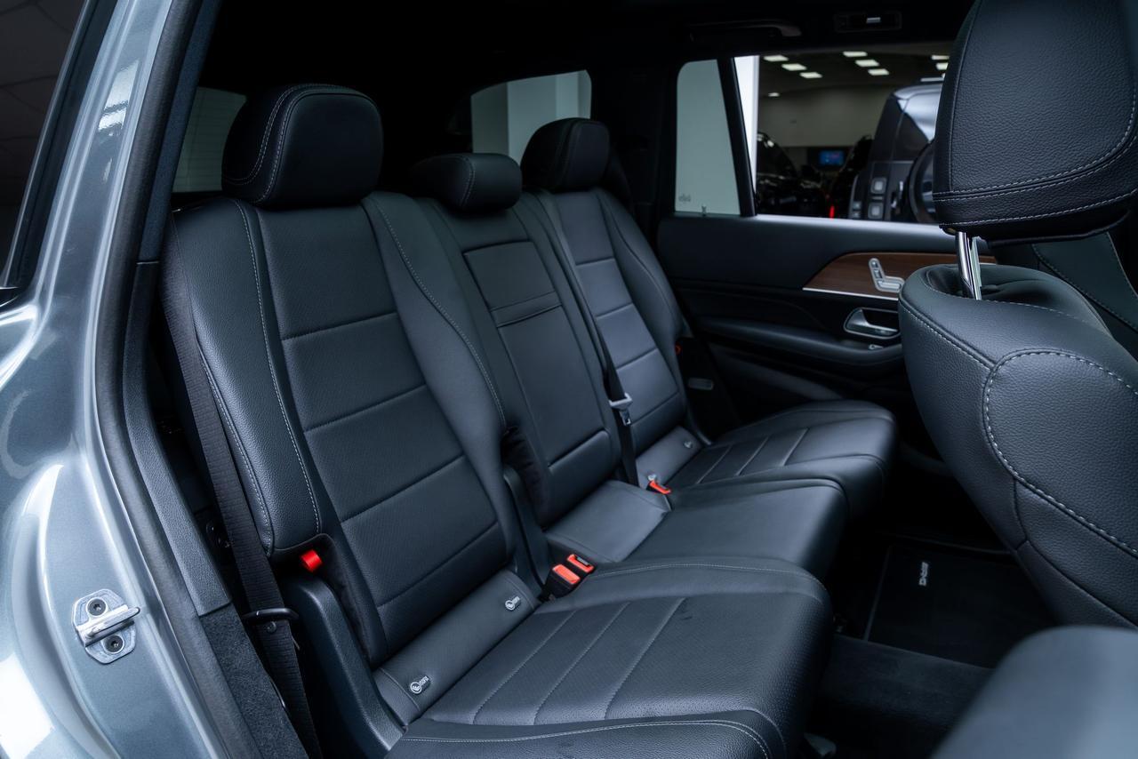 2024 Mercedes-Benz GLS GLS 450 3rd Row Seating Panorama Moonroof Burmester Audio Portland OR