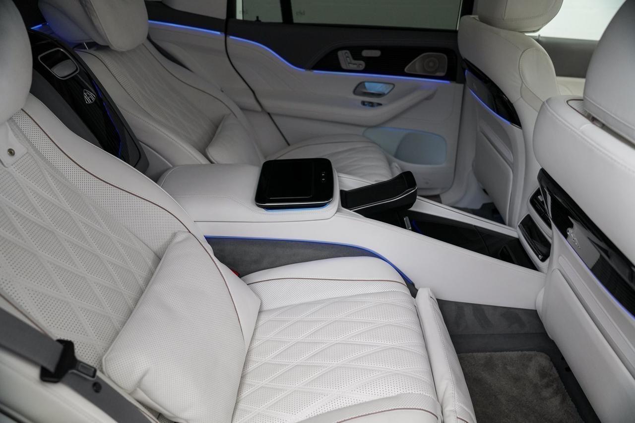 2024 Mercedes-Benz GLS Maybach GLS 600 Newport Beach CA