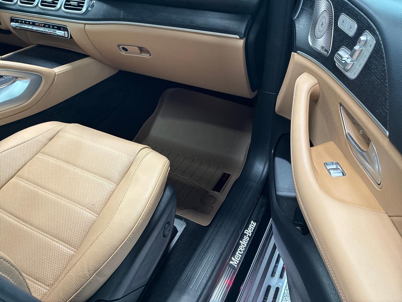 2024 Mercedes-Benz GLS450 AMG Line Exterior, Captain's Chairs, Acoustic Comfort Pkg, 5-Zone Climate, Soft Close Doors Houston TX