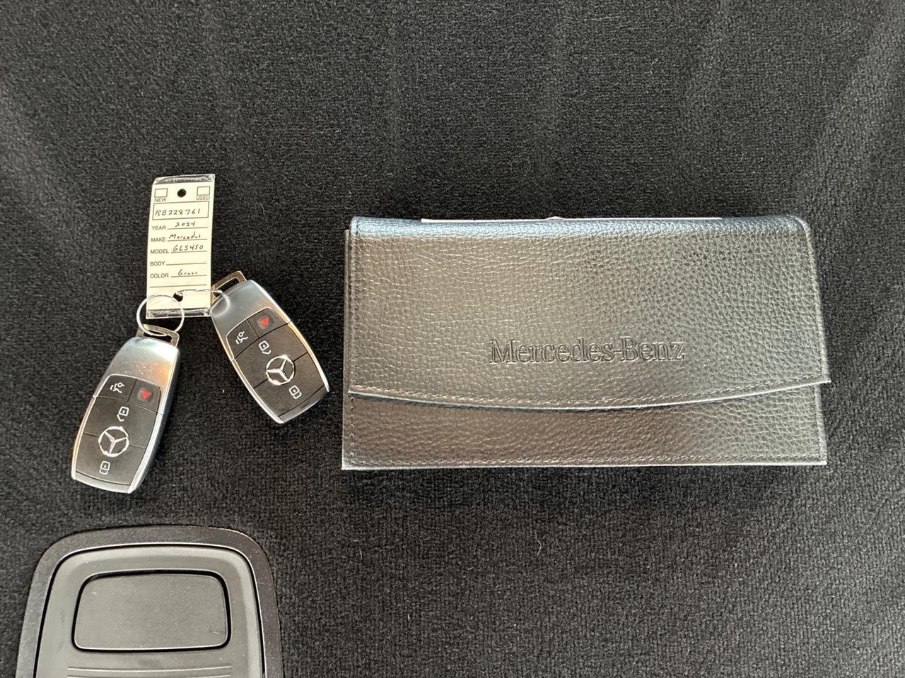 2024 Mercedes-Benz GLS450 AMG Line Exterior, Captain's Chairs, Acoustic Comfort Pkg, 5-Zone Climate, Soft Close Doors Houston TX