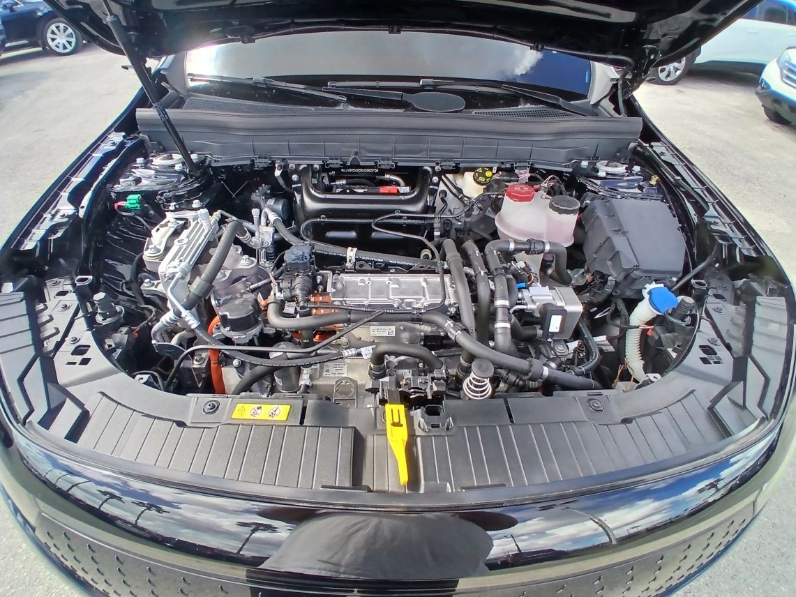 2024 Mercedes-Benz Mercedes-EQ EQB EQB 300 4MATIC Sport Utility 4D Maitland FL