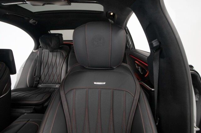 2024 Mercedes Benz S AMG 63 600 photo 4