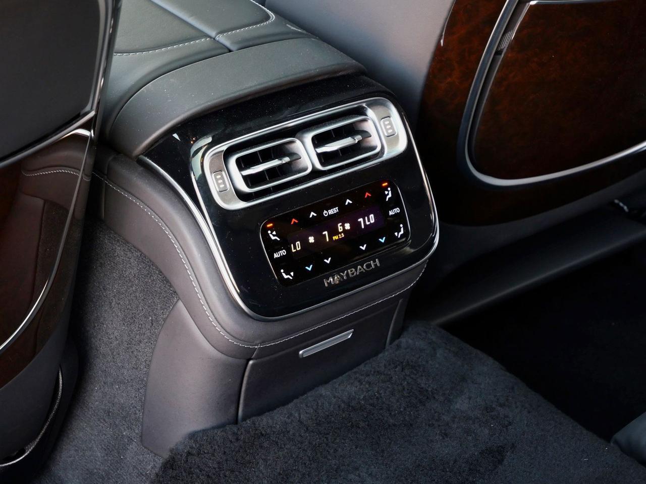 2024 Mercedes-Benz S-Class Maybach S 580 Maybach S 580 Lawrence KS