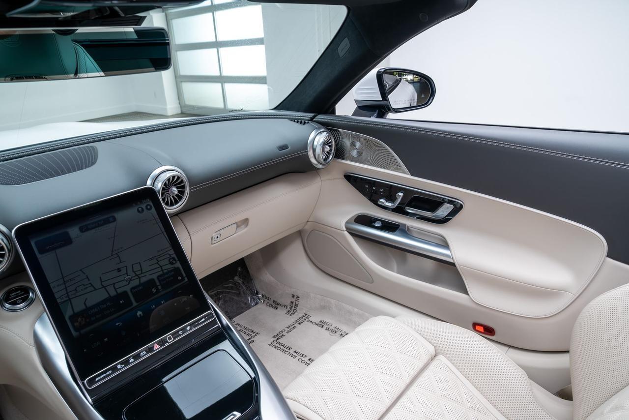 2024 Mercedes-Benz SL-Class SL 43 AMG&reg; Vented Massage Seats / Adaptive Cruise Portland OR