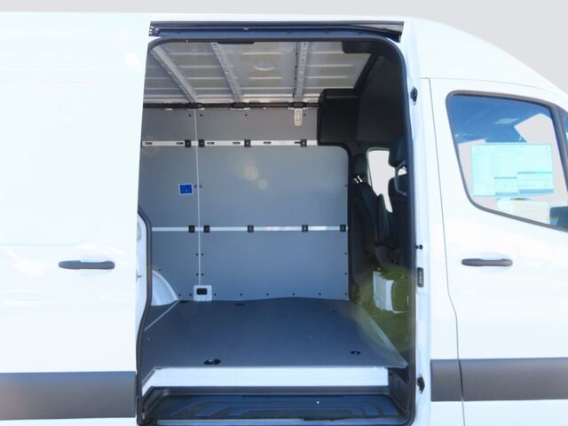 2024 Mercedes-Benz Sprinter 2500 Cargo 144 WB High Roof Oshkosh WI