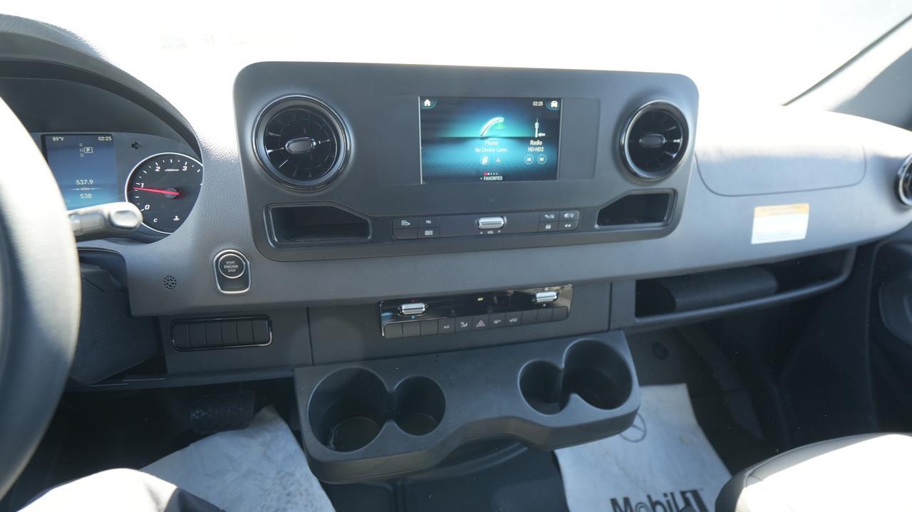 2024 Mercedes-Benz Sprinter Cargo Van Base - Photo 9