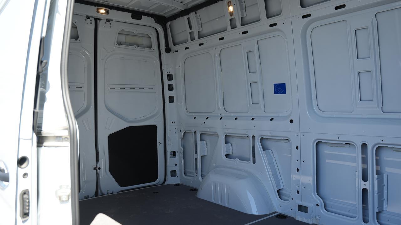 2024 Mercedes-Benz Sprinter Cargo Van Base - Photo 12