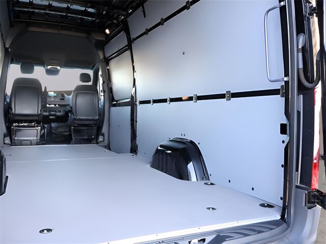 2024 Mercedes-Benz Sprinter 2500 Cargo 170 WB Oshkosh WI