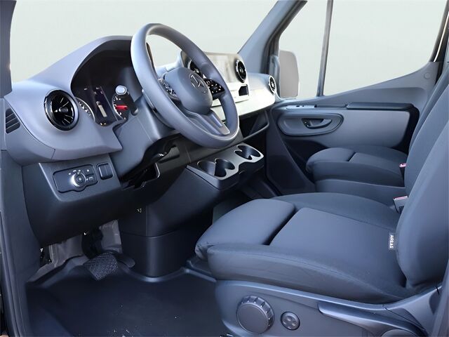 2024 Mercedes-Benz Sprinter 2500 Cargo 170 WB Oshkosh WI