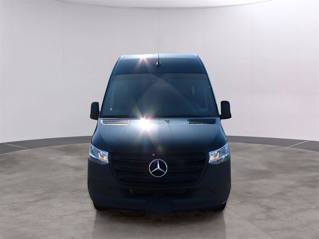 2024 Mercedes-Benz Sprinter 2500 Cargo 170 WB Oshkosh WI