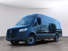 2024_Mercedes-Benz_Sprinter 2500_Cargo 170 WB_ Oshkosh WI