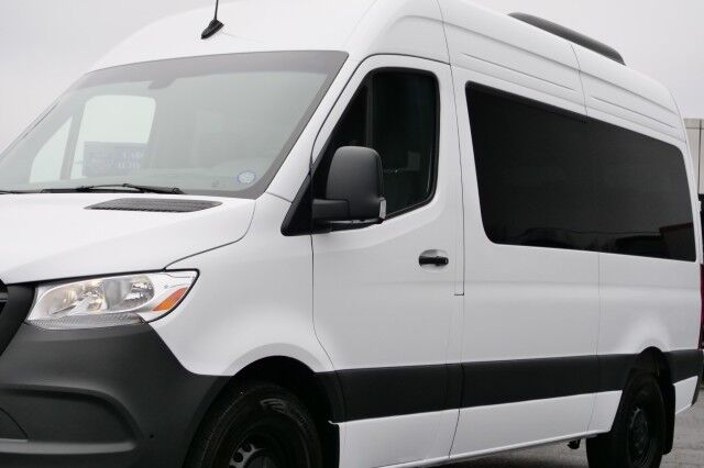 2024 Mercedes-Benz Sprinter 2500 Passenger Van / 12 Passenger / Turbo Diesel! High Point NC