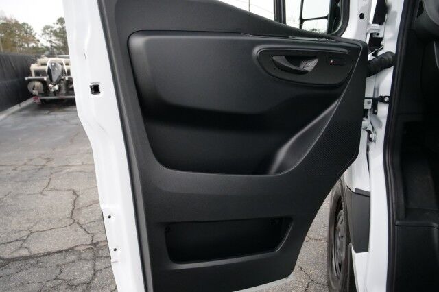 2024 Mercedes-Benz Sprinter 2500 Passenger Van / 12 Passenger / Turbo Diesel! High Point NC