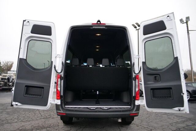 2024 Mercedes-Benz Sprinter 2500 Passenger Van / 12 Passenger / Turbo Diesel! High Point NC