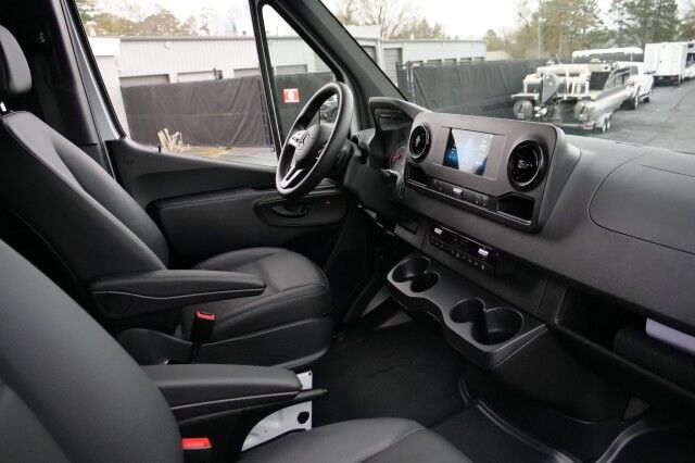 2024 Mercedes-Benz Sprinter 2500 Passenger Van / 12 Passenger / Turbo Diesel! High Point NC