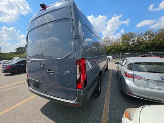 2024 Mercedes-Benz Sprinter 2500 Standard Roof 4-Cyl Diesel HO | High Roof 4-Cyl Diesel HO