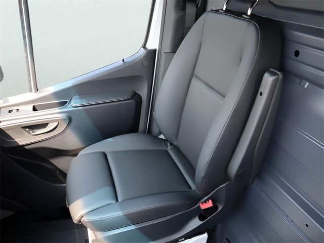 2024 Mercedes-Benz Sprinter 3500 Cargo 170 WB Extended Oshkosh WI