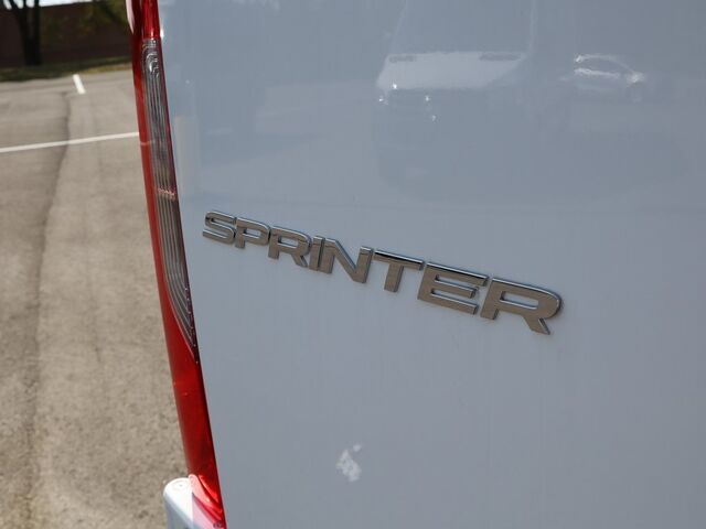 2024 Mercedes-Benz Sprinter 3500 Cargo 170 WB Extended Oshkosh WI