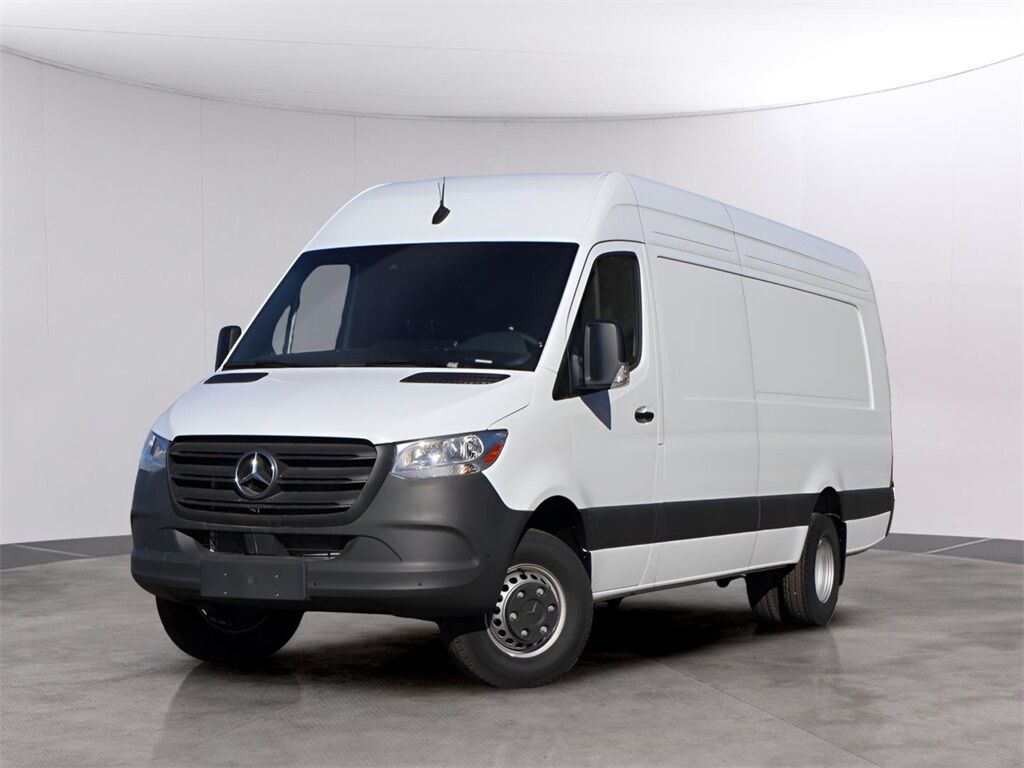 2024 Mercedes-Benz Sprinter 3500 Cargo 170 WB Extended