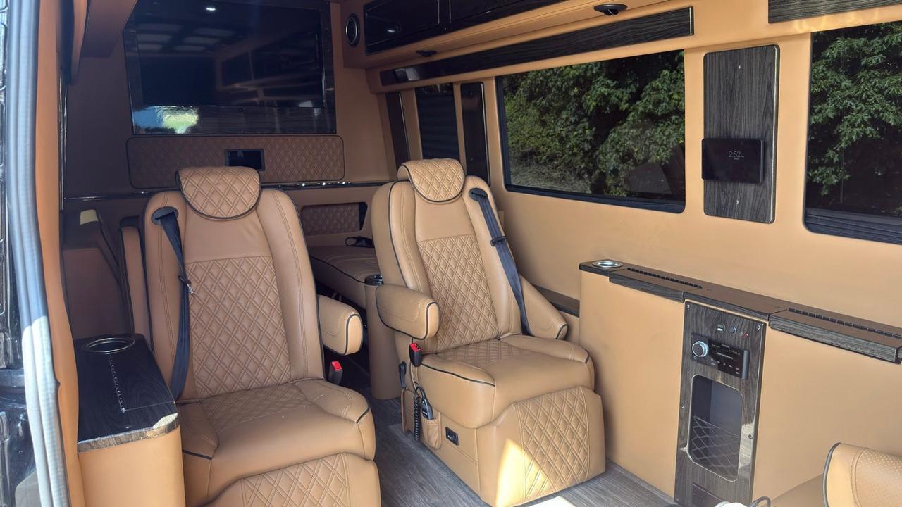 2024 Mercedes-Benz Sprinter 3500 Cargo 170 WB High Roof Portland OR