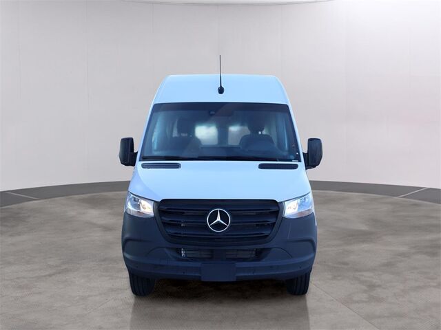 2024 Mercedes-Benz Sprinter 3500 Cargo 170 WB Oshkosh WI