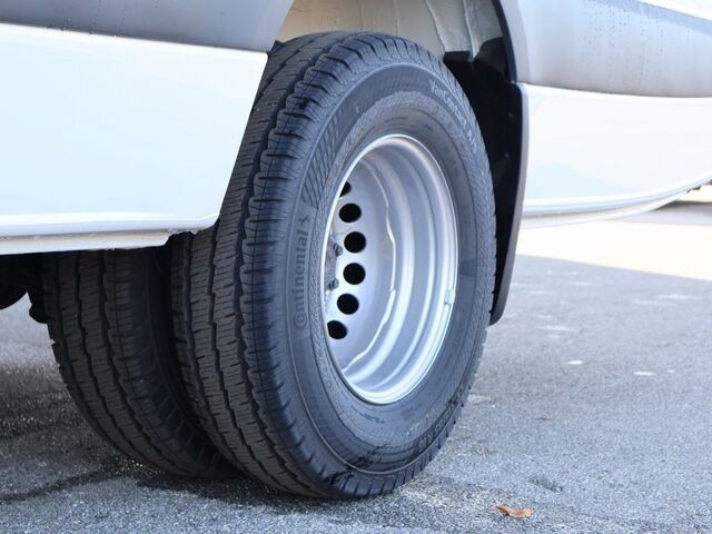 2024 Mercedes-Benz Sprinter 3500 Cargo 170 WB Oshkosh WI