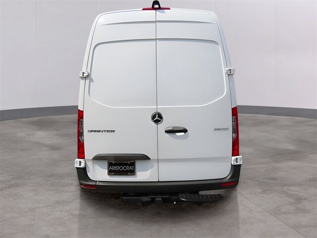 2024 Mercedes-Benz Sprinter 3500 Cargo 170 WB Oshkosh WI