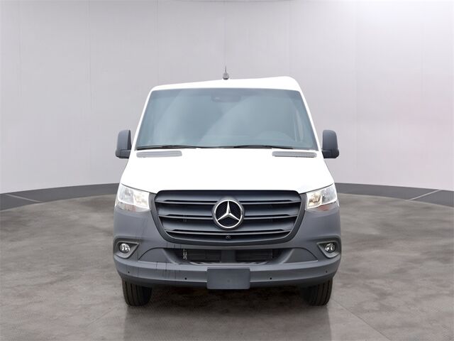 2024 Mercedes-Benz Sprinter 3500 Cargo 170 WB Oshkosh WI