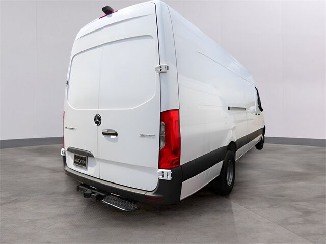 2024 Mercedes-Benz Sprinter 3500 Cargo 170 WB Oshkosh WI