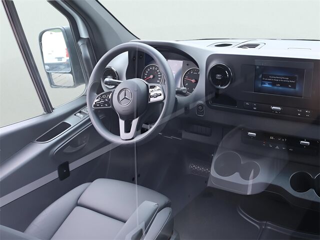 2024 Mercedes-Benz Sprinter 3500 Cargo 170 WB Oshkosh WI