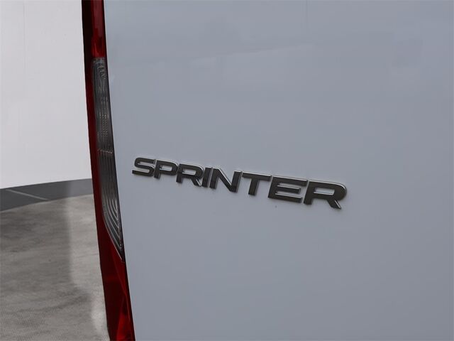 2024 Mercedes-Benz Sprinter 3500 Cargo 170 WB Oshkosh WI
