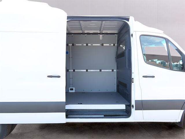2024 Mercedes-Benz Sprinter 3500 Cargo 170 WB Oshkosh WI
