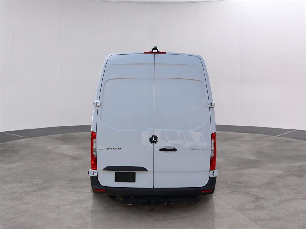 2024 Mercedes-Benz Sprinter 3500 Cargo 170 WB San Clemente CA
