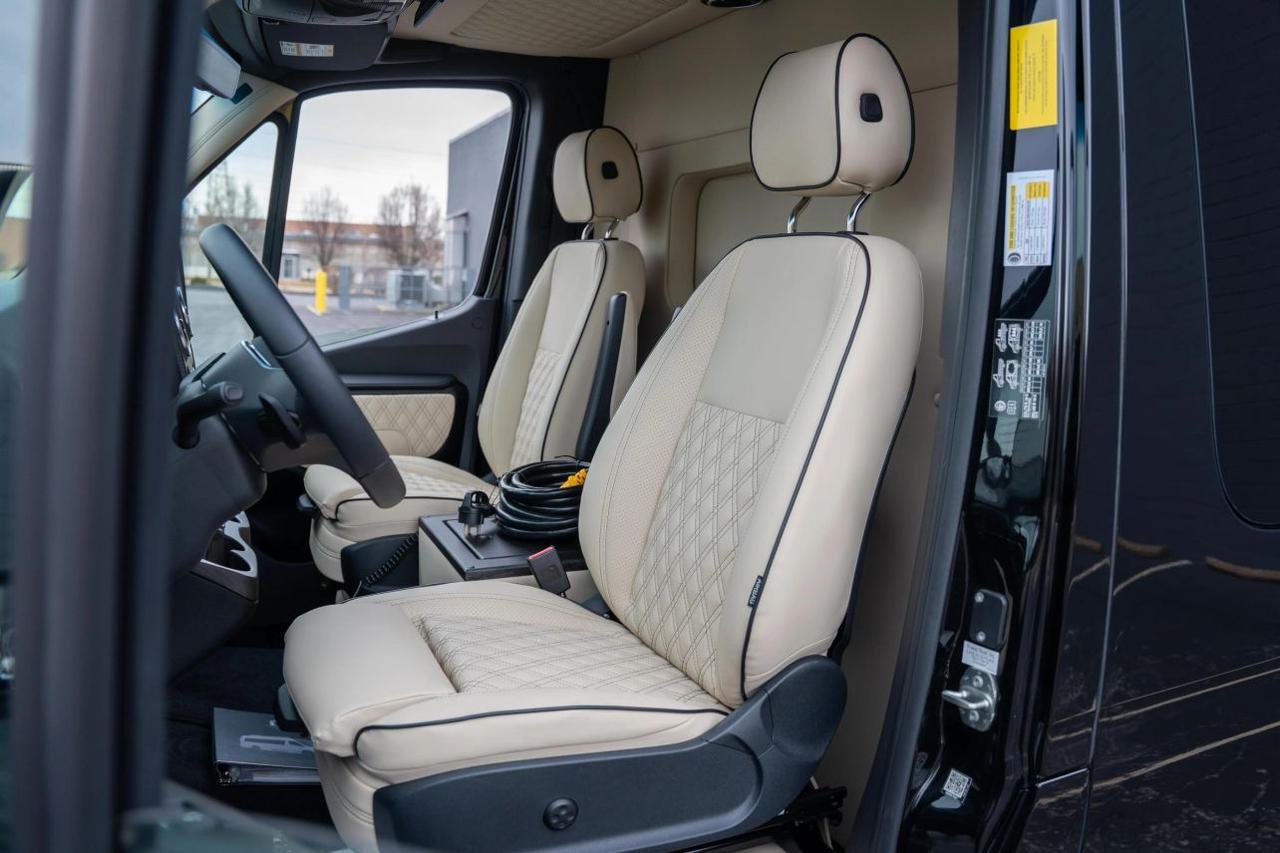 2024 Mercedes-Benz Sprinter 3500 XD Cargo High Roof Extended w/170  WB Extended Van 3D St. Louis MO