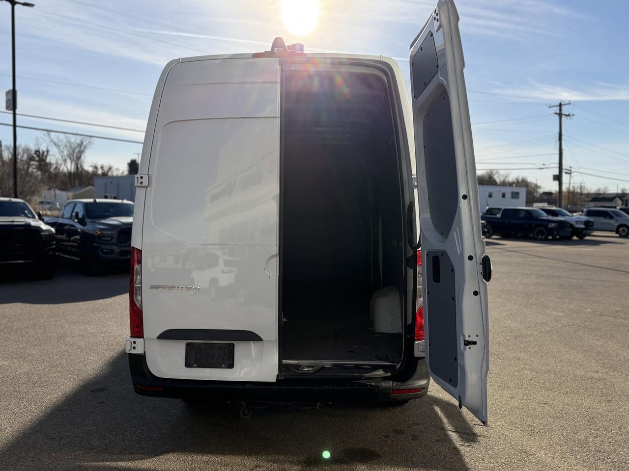 2024 Mercedes-Benz Sprinter Cargo Van 2500 RWD Full Size High Roof | 2L Diesel | Low KMs | Backup Camera Redwater AB