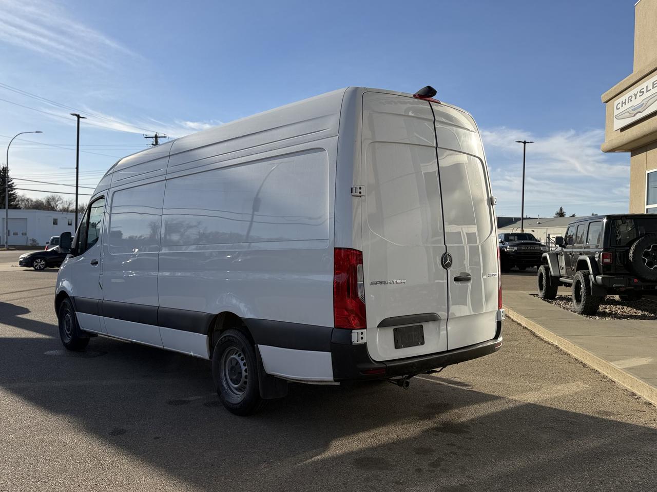 2024 Mercedes-Benz Sprinter Cargo Van 2500 RWD Full Size High Roof | 2L Diesel | Low KMs | Backup Camera Redwater AB