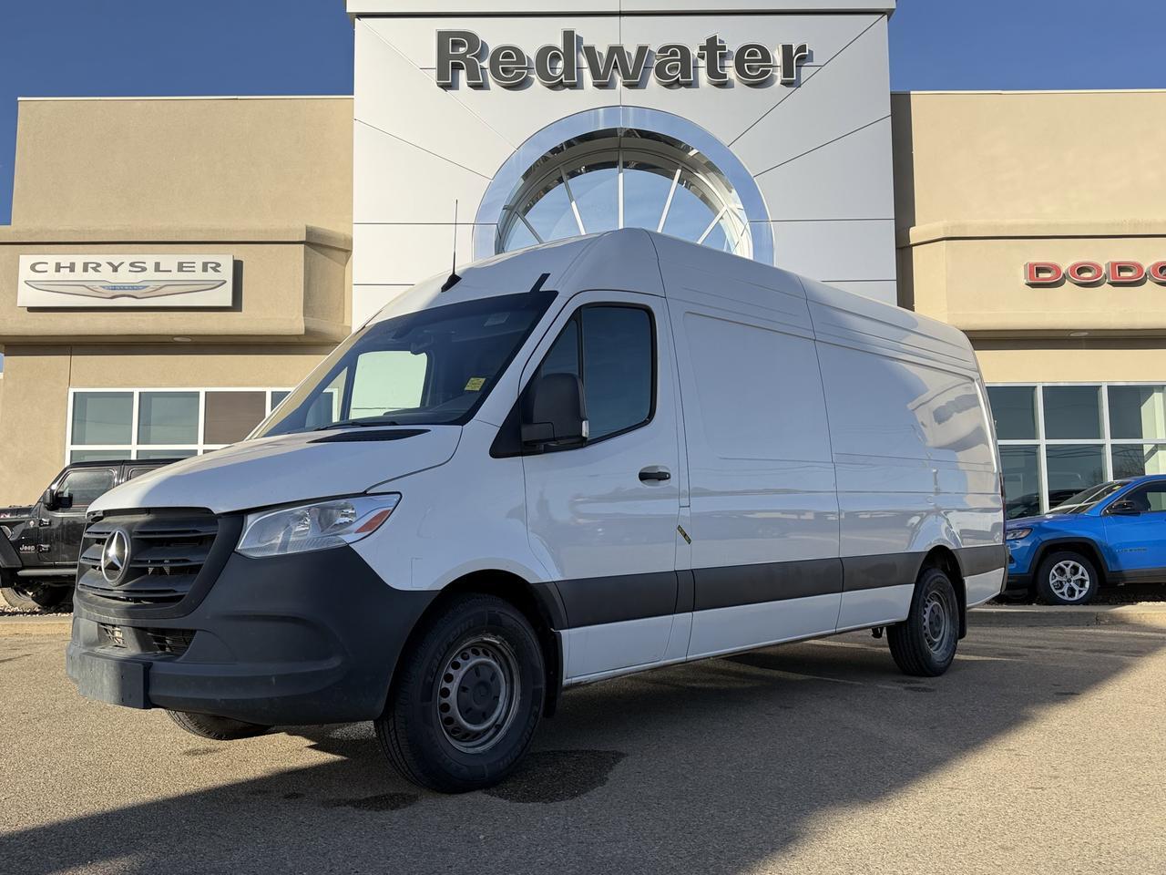 2024 Mercedes-Benz Sprinter Cargo Van 2500 RWD Full Size High Roof | 2L Diesel | Low KMs | Backup Camera Redwater AB