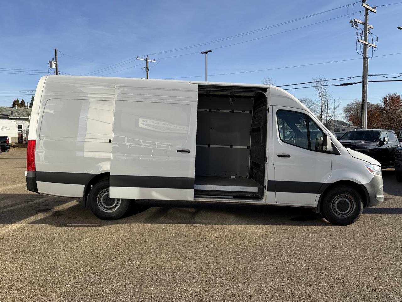 2024 Mercedes-Benz Sprinter Cargo Van 2500 RWD Full Size High Roof | 2L Diesel | Low KMs | Backup Camera Redwater AB