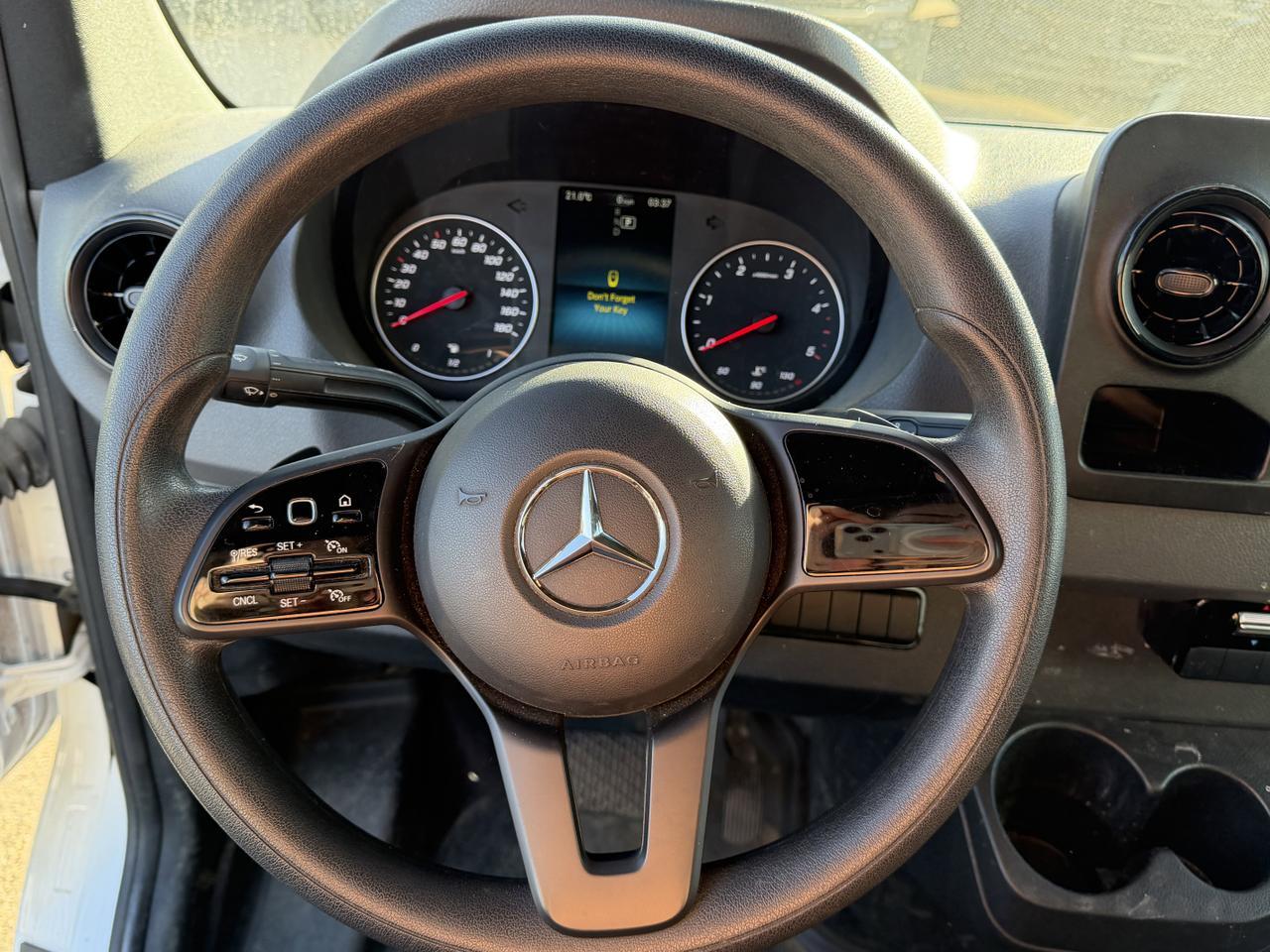 2024 Mercedes-Benz Sprinter Cargo Van 2500 RWD Full Size High Roof | 2L Diesel | Low KMs | Backup Camera Redwater AB