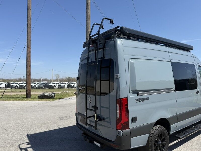 2024 Mercedes-Benz Sprinter Crew Van Collinsville OK
