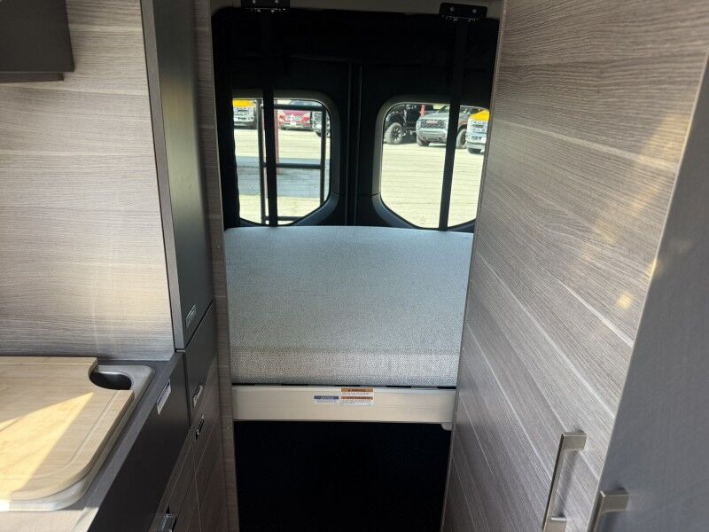 2024 Mercedes-Benz Sprinter Crew Van Collinsville OK